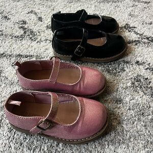 Pink and Black Kids Mary Jane Shoes with Velcro strap size 8 kids toddler